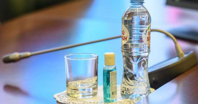 сколько вирус живет в воде