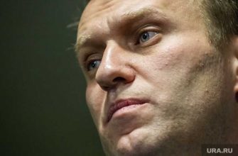 Навальный впал в кому