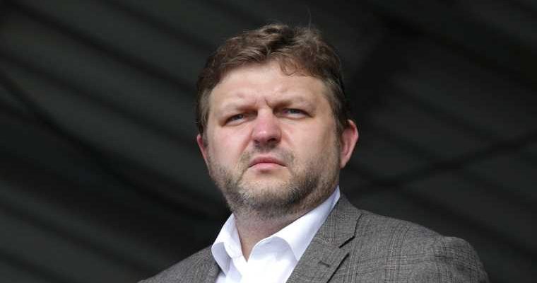 экс-губернатор Никита Белых этапирован на допрос