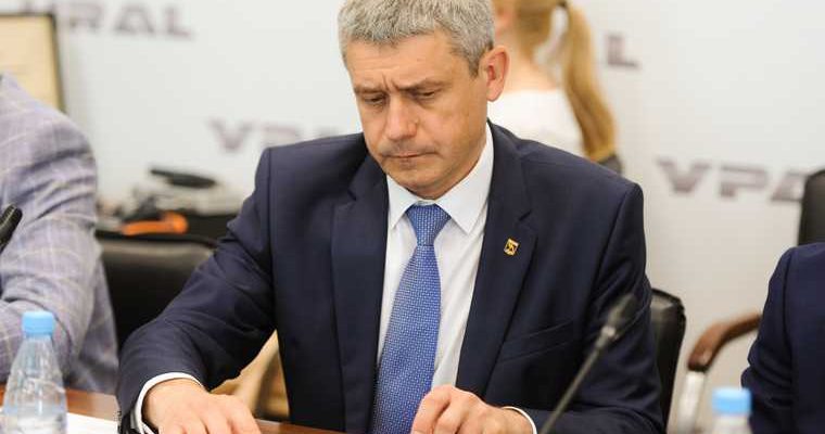 Челябинская область Трехгорный мэр заболел Сычев свой счет больница купил