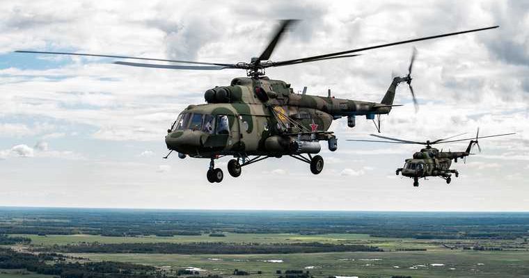 военные вертолеты над Тобольском