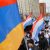 Недовольные прекращением войны армяне громят здание правительства. Народ требует отставки Пашиняна.