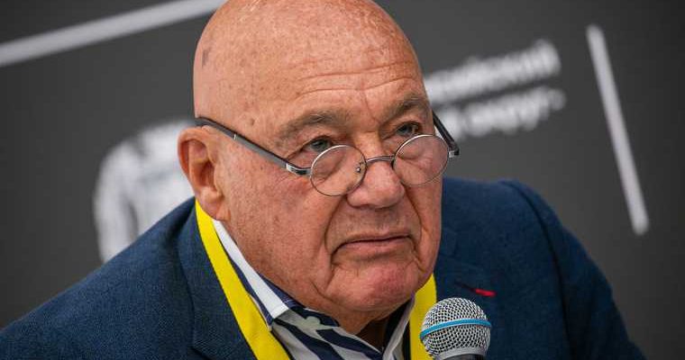 Познер ответил на вопрос о выгоде для РФ в президентстве Трампа