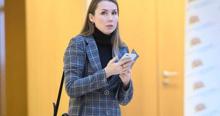 департамент информполитики Свердловской области ДИП Юлия Хусаинова губернатор Куйвашев изменение структуры