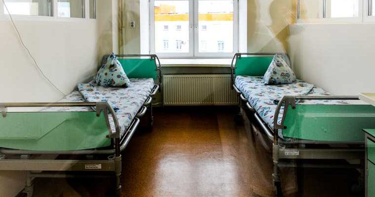 Индия сотни госпитализированы неизвестная болезнь