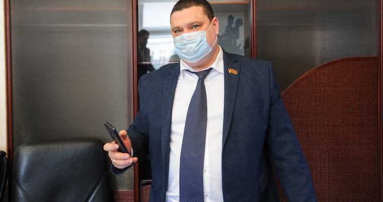 Дмитрий Тарасов отставка гордума Челябинск