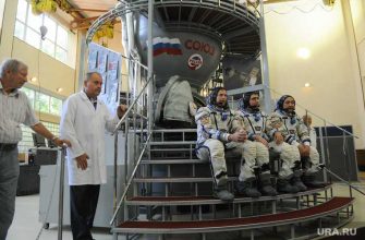 кто сейчас на мкс