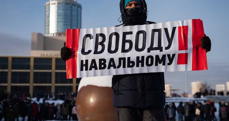 Навальный кпрф константин комков геннадий зюганов раскол