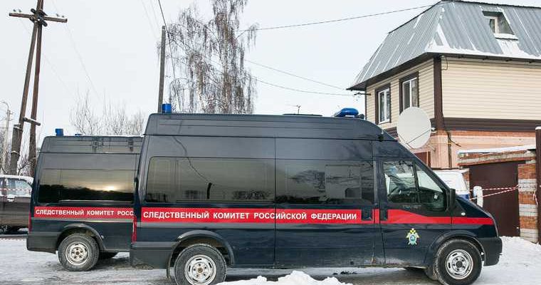 убившего семью в Октябрьском привезли на место преступления