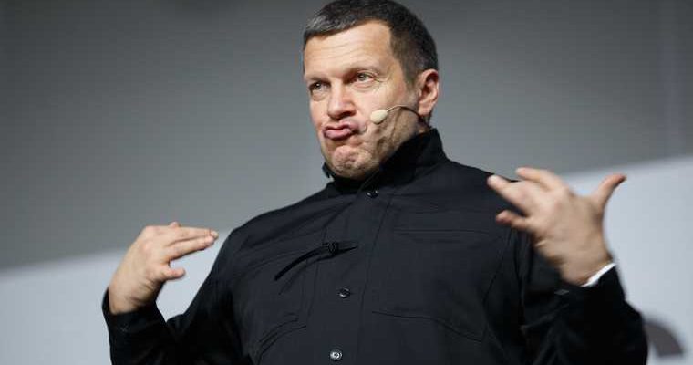 латвия въезд запрет журналист границы