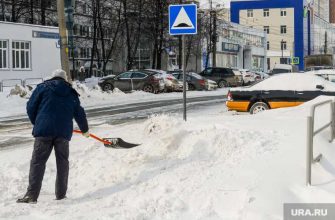Челябинская область погода весна снег уборка Котова дворы снегопад