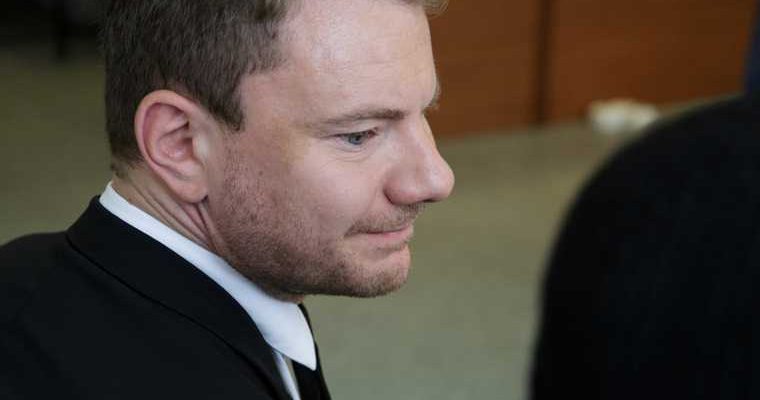 Dj Smash сделал подарок школе 77