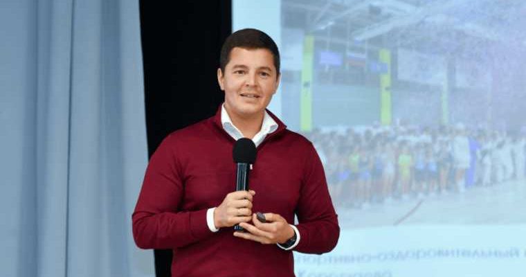 Губернатор поздравил женщин песней — в Новом Уренгое модернизируют транспорт — в Совфеде выступили против строительства городов — в больнице Ноябрьска сломался томограф. Все самые интересные и важные новости ЯНАО к утру 9 марта — в обзоре URA.RU: