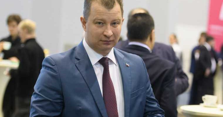 правила для чиновников мэр Серова Василий Сизиков Свердловская область