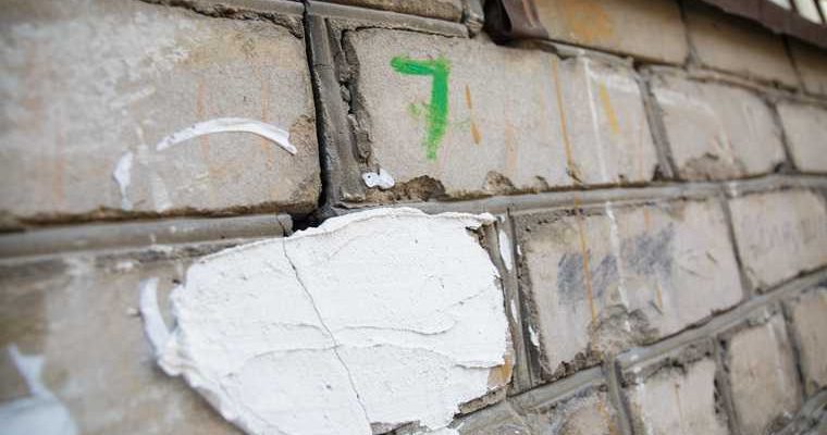 в самаре обрушилась стена жилого дома