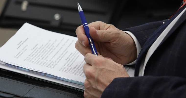 почему россия со всеми воюет