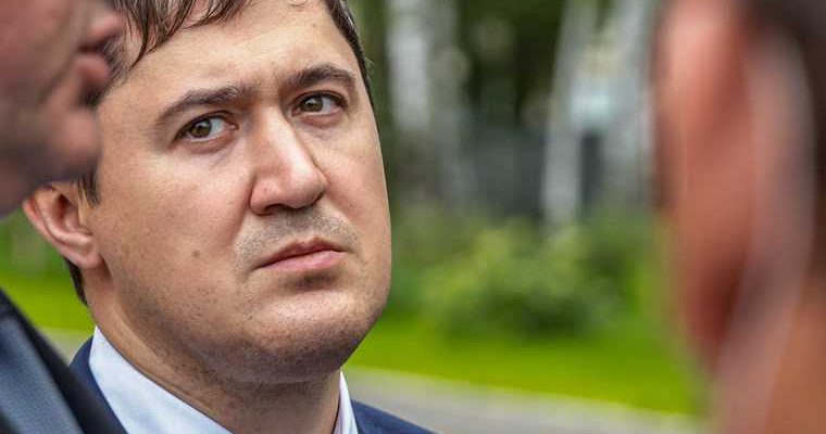 махонин на велосипеде