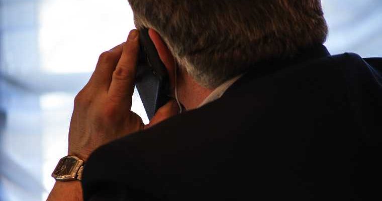 как разоблачить телефонного мошенника