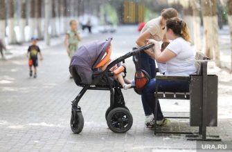 как мать уронила его с пятого этажа